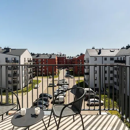 White Elegance Apartment With Ac & Free Garage By Noclegi Renters Poznan Exterior photo